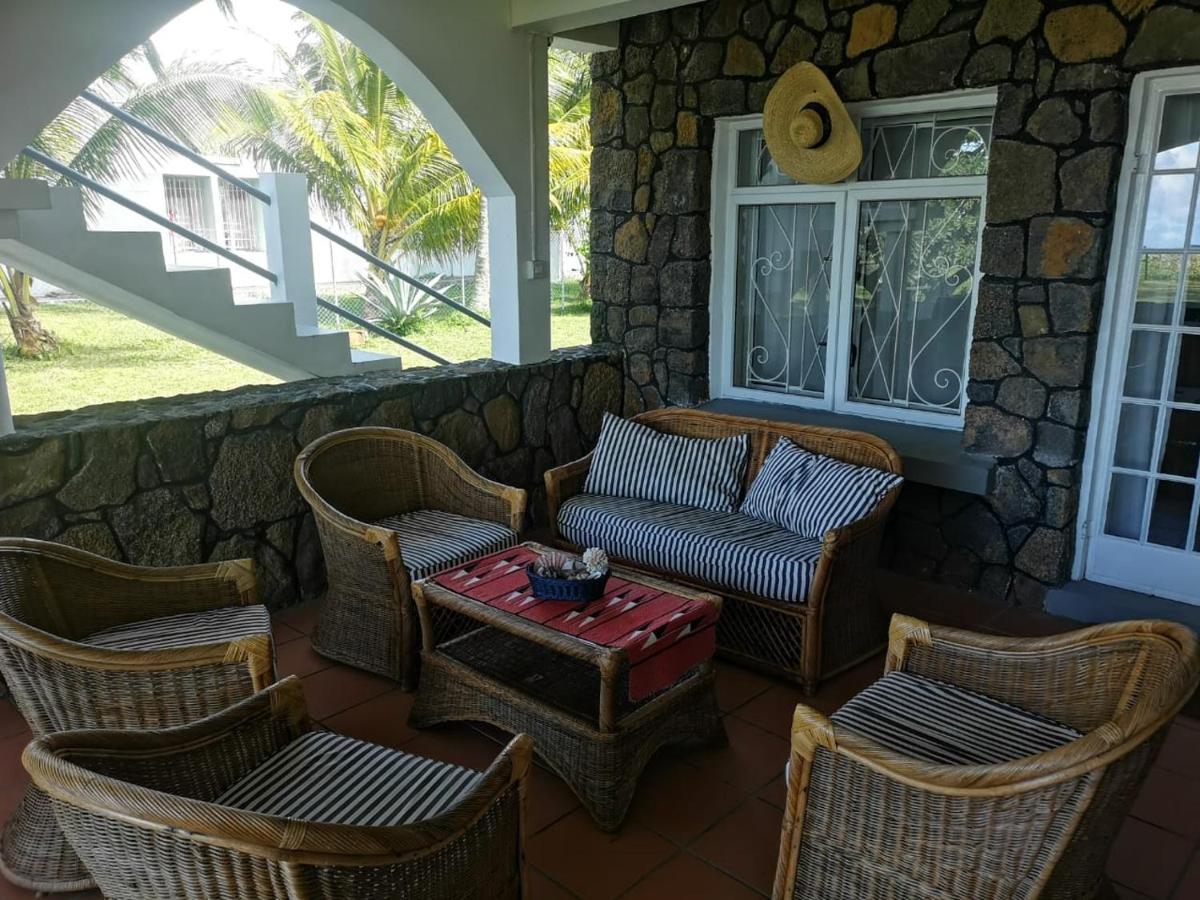 Villa Karel Mauritius Beach House Riambel Exteriör bild