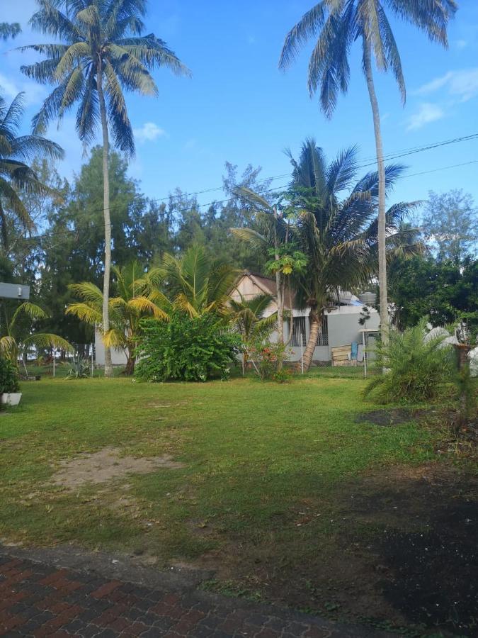 Villa Karel Mauritius Beach House Riambel Exteriör bild