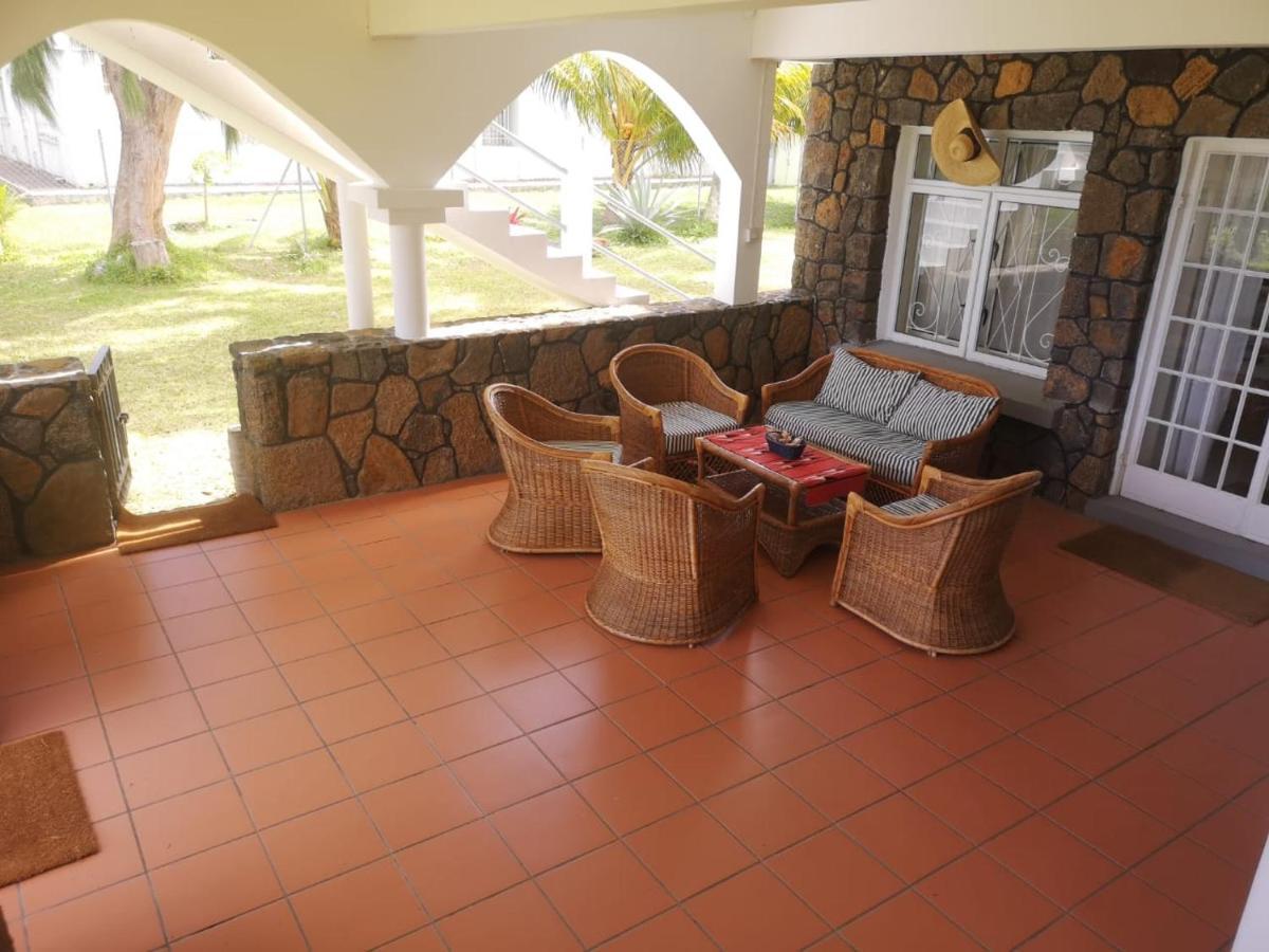Villa Karel Mauritius Beach House Riambel Exteriör bild